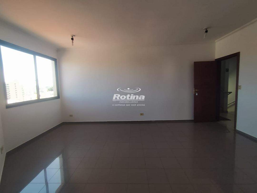 Apartamento para alugar, 2 quartos em Uberlândia no bairro Morada da Colina no valor de R$ 1.600,00 - Rotina Imobiliária: 