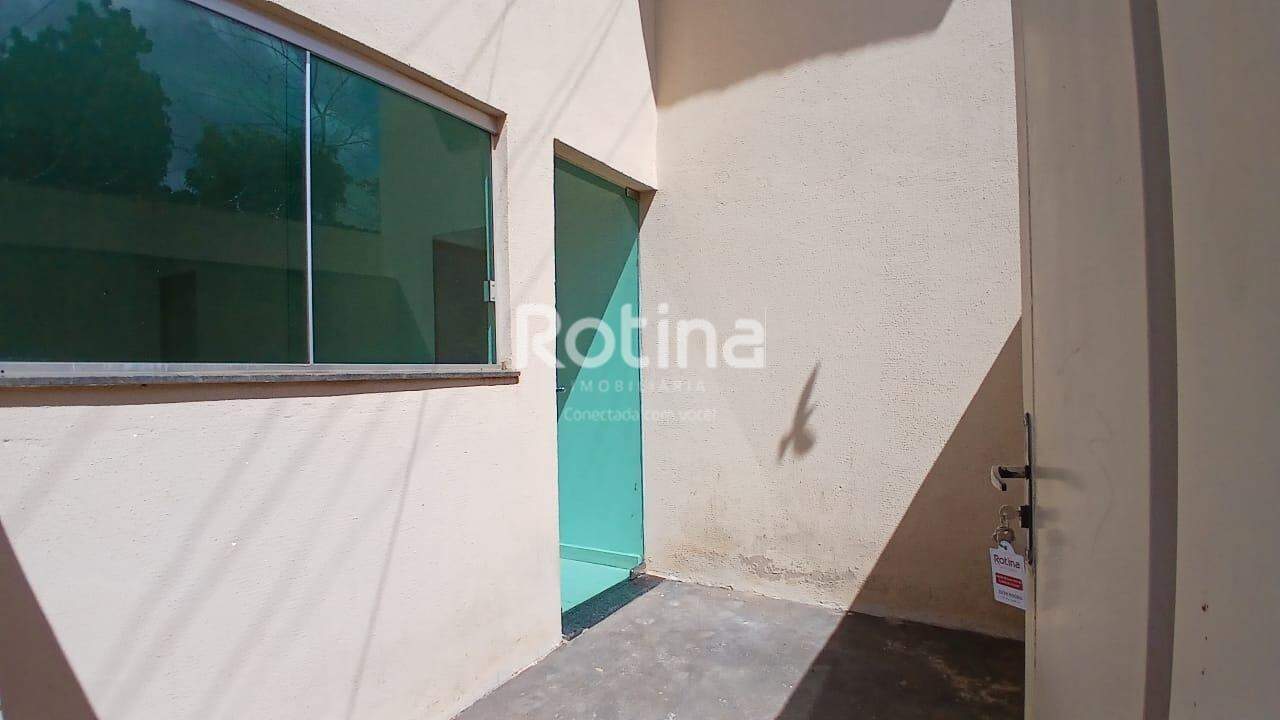 Casa para alugar, 2 quartos em Uberlândia no bairro Shopping Park no valor de R$ 1.300,00 - Rotina Imobiliária: 