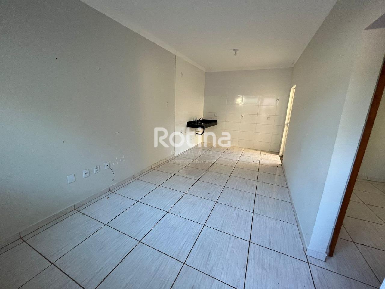 Casa para alugar, 2 quartos em Uberlândia no bairro Shopping Park no valor de R$ 1.350,00 - Rotina Imobiliária: 