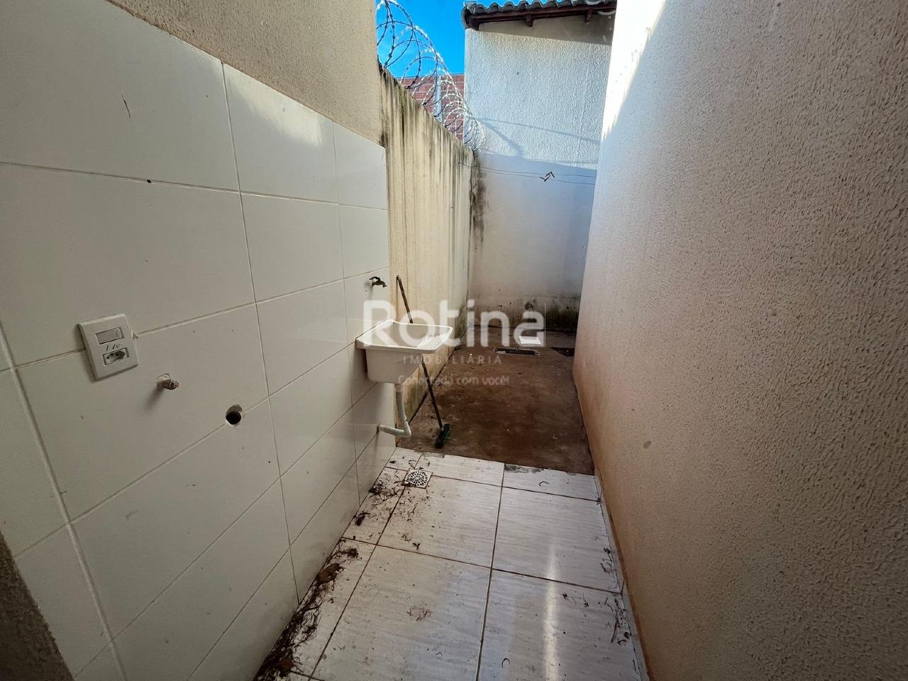 Casa para alugar, 2 quartos em Uberlândia no bairro Shopping Park no valor de R$ 1.350,00 - Rotina Imobiliária: 