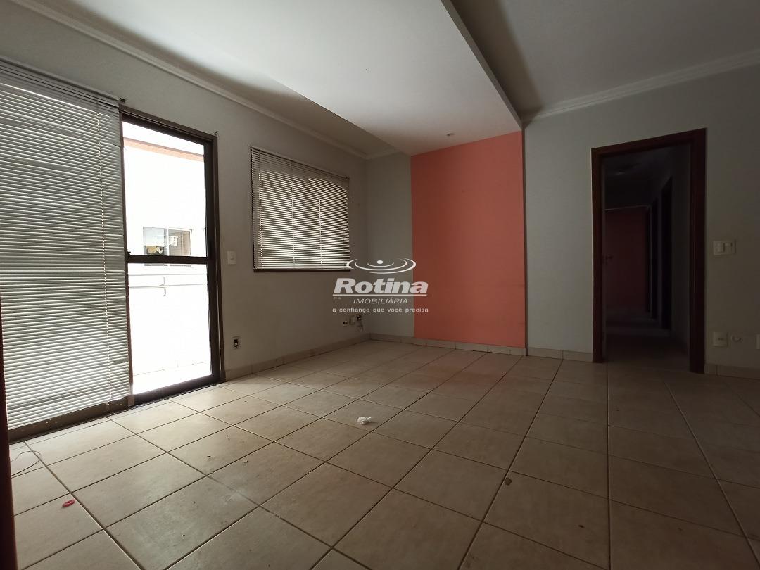 Apartamento para alugar, 4 quartos em Uberlândia no bairro Santa Maria no valor de R$ 2.500,00 - Rotina Imobiliária: 