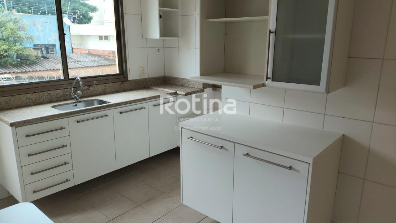Apartamento para alugar, 4 quartos em Uberlândia no bairro Santa Maria no valor de R$ 2.500,00 - Rotina Imobiliária: 