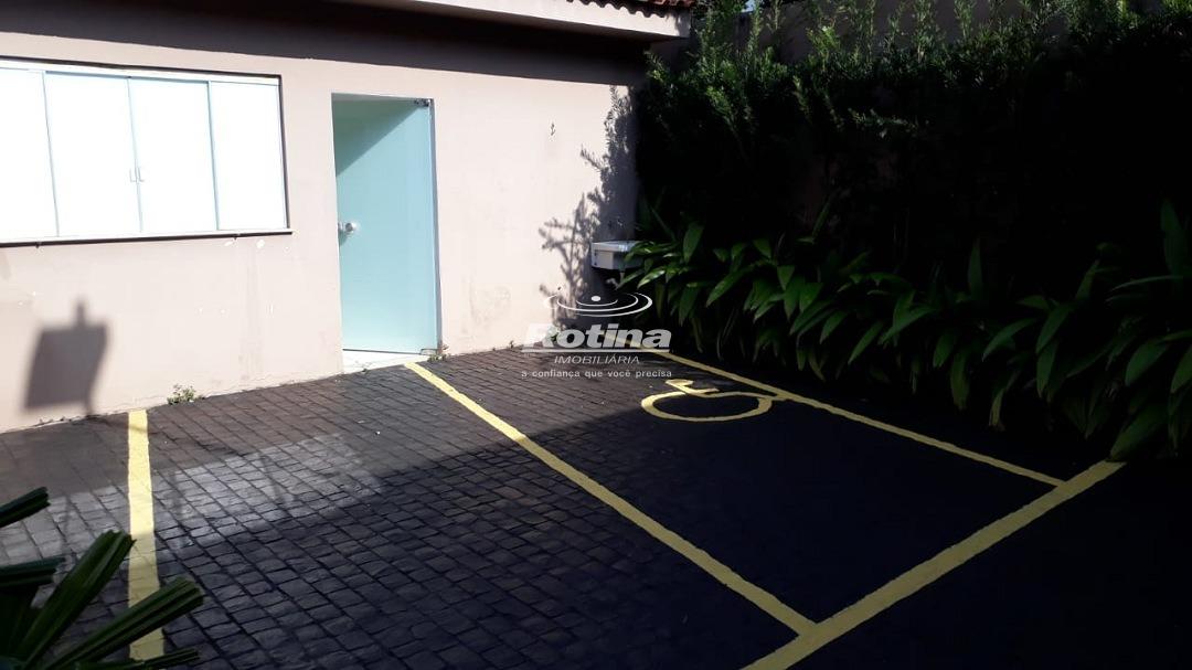 Casa para alugar, 1 quarto em Uberlândia no bairro Osvaldo Rezende no valor de R$ 12.000,00 - Rotina Imobiliária: 