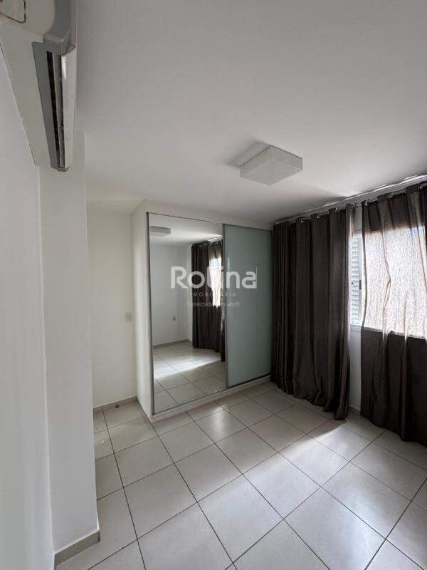 Apartamento para alugar, 3 quartos em Uberlândia no bairro Santa Maria no valor de R$ 3.200,00 - Rotina Imobiliária: 