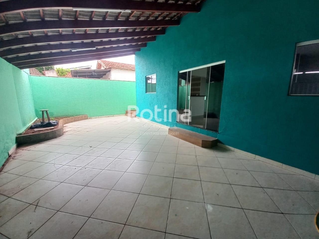 Casa para alugar, 3 quartos em Uberlândia no bairro Pacaembu no valor de R$ 2.600,00 - Rotina Imobiliária: 