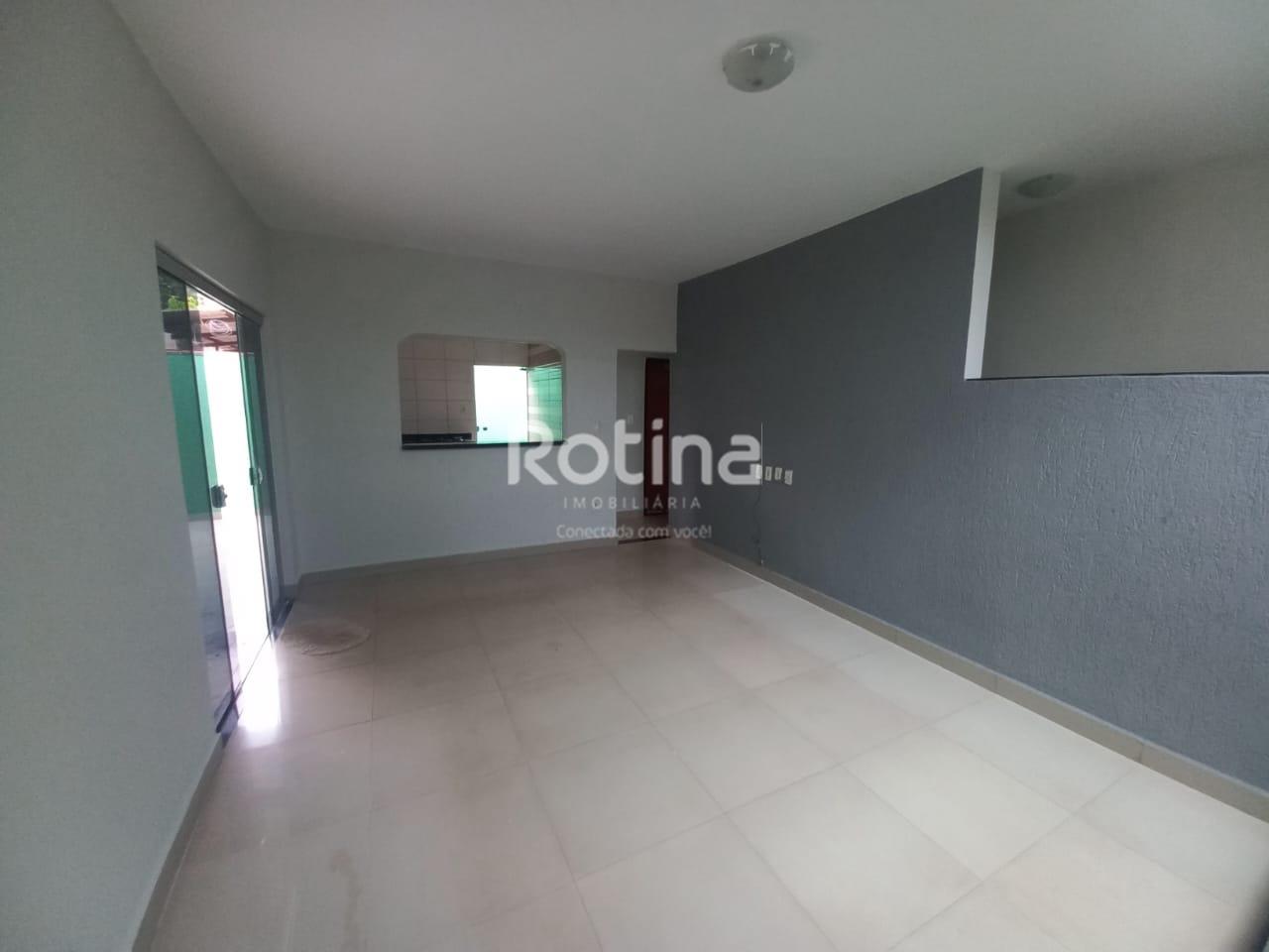Casa para alugar, 3 quartos em Uberlândia no bairro Pacaembu no valor de R$ 2.600,00 - Rotina Imobiliária: 