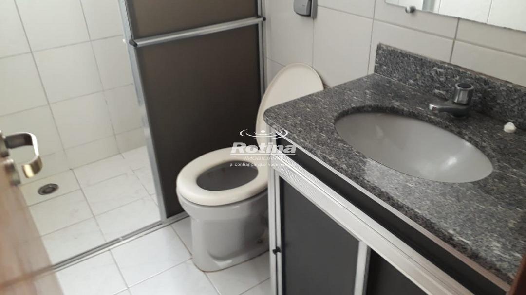 Apartamento para alugar, 2 quartos em Uberlândia no bairro Santa Mônica no valor de R$ 1.700,00 - Rotina Imobiliária: 