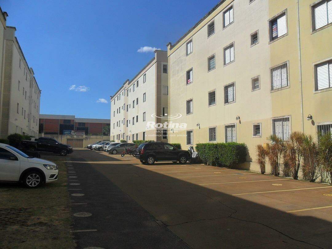 Apartamento para alugar, 2 quartos em Uberlândia no bairro Brasil no valor de R$ 1.100,00 - Rotina Imobiliária: 