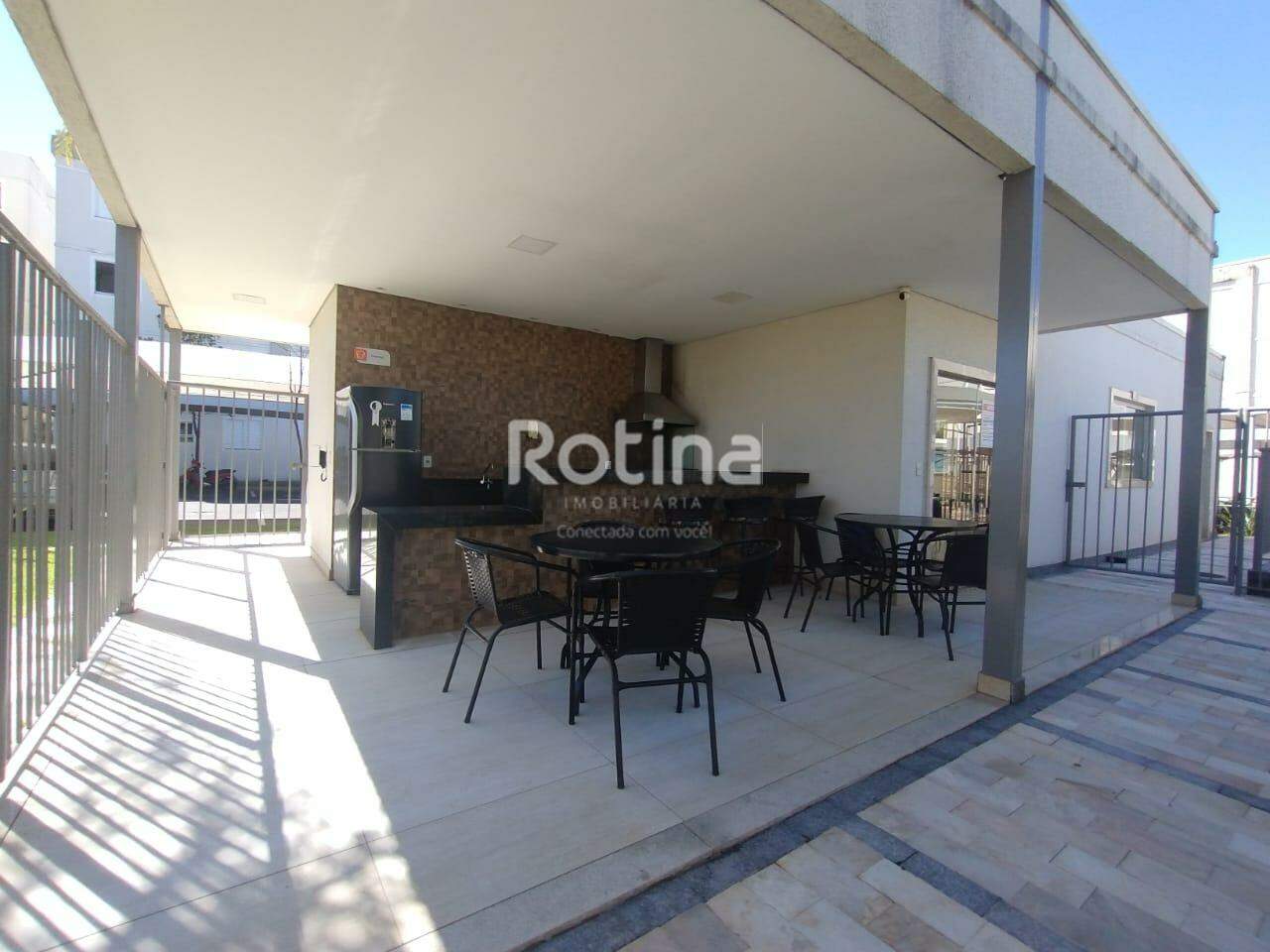 Apartamento para alugar, 2 quartos em Uberlândia no bairro Jardim Patrícia no valor de R$ 1.100,00 - Rotina Imobiliária: 