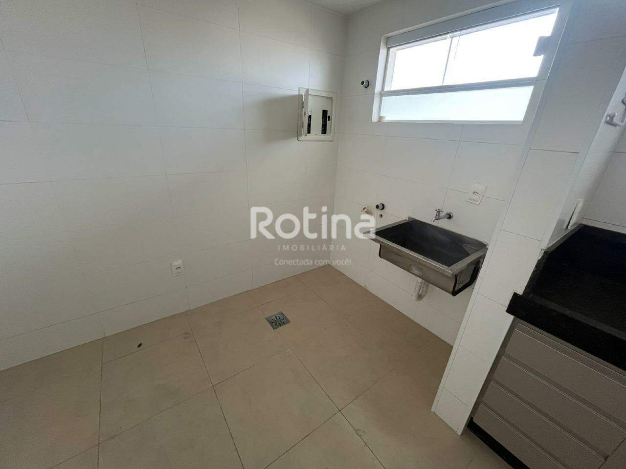 Apartamento para alugar, 2 quartos em Uberlândia no bairro Tibery no valor de R$ 1.800,00 - Rotina Imobiliária: 