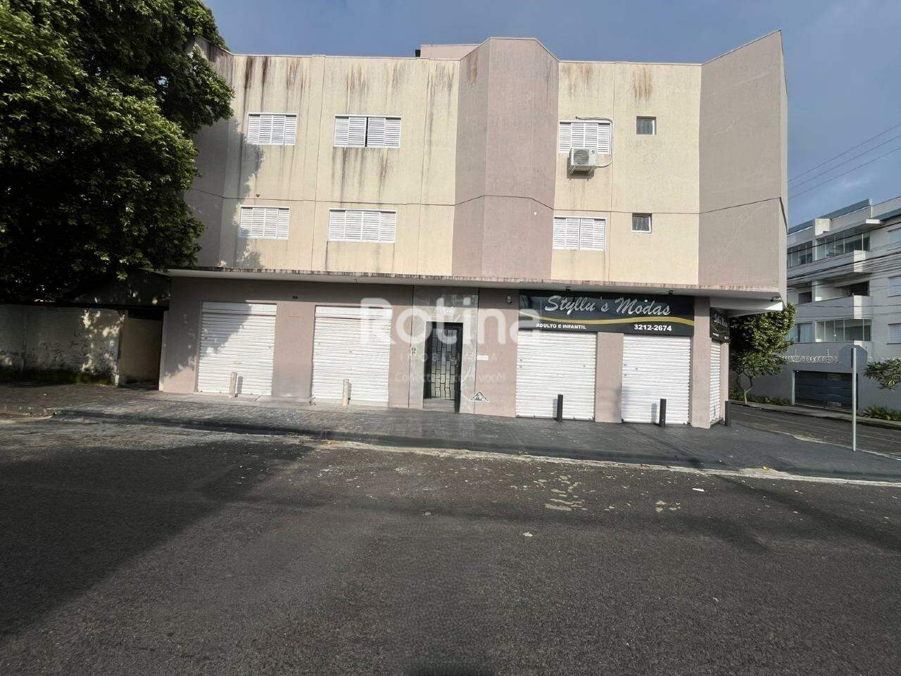 Apartamento para alugar, 2 quartos em Uberlândia no bairro Tibery no valor de R$ 1.800,00 - Rotina Imobiliária: 