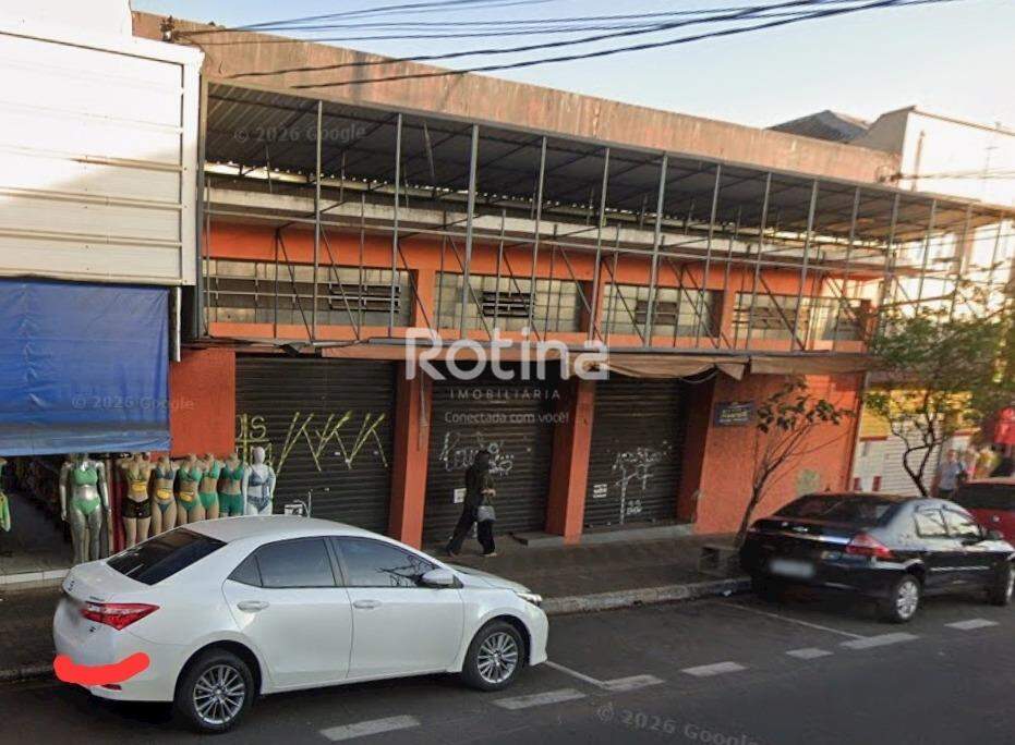 Loja para alugar, em Uberlândia no bairro Centro no valor de R$ 25.000,00 - Rotina Imobiliária: 