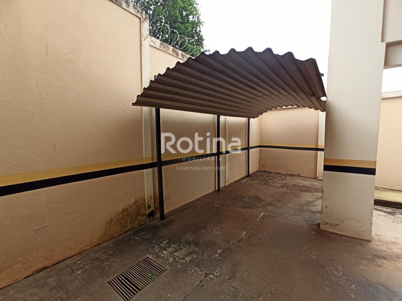 Apartamento para alugar, 3 quartos em Uberlândia no bairro Osvaldo Rezende no valor de R$ 1.700,00 - Rotina Imobiliária: 