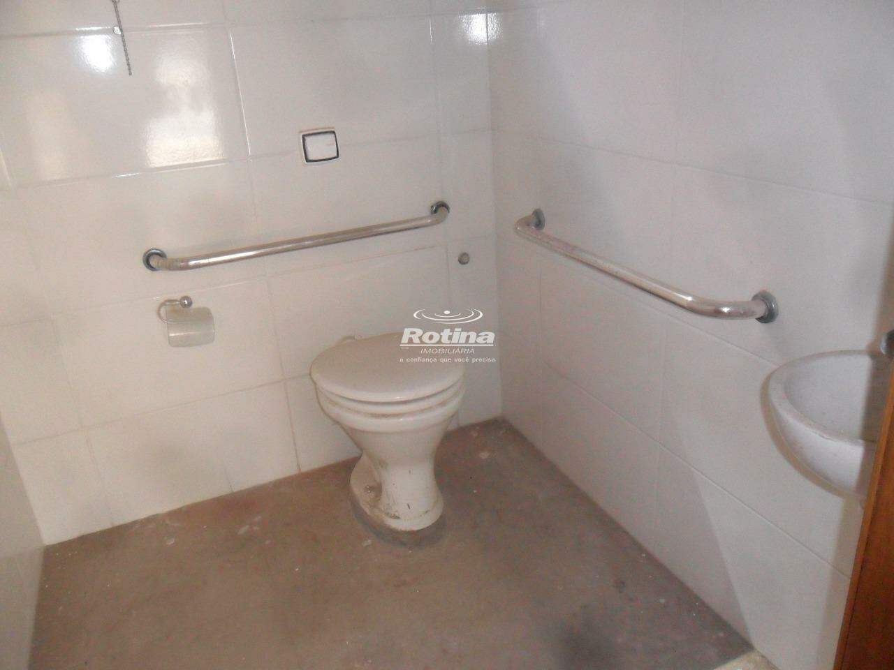 Loja para alugar, em Uberlândia no bairro Jaraguá no valor de R$ 1.650,00 - Rotina Imobiliária: 