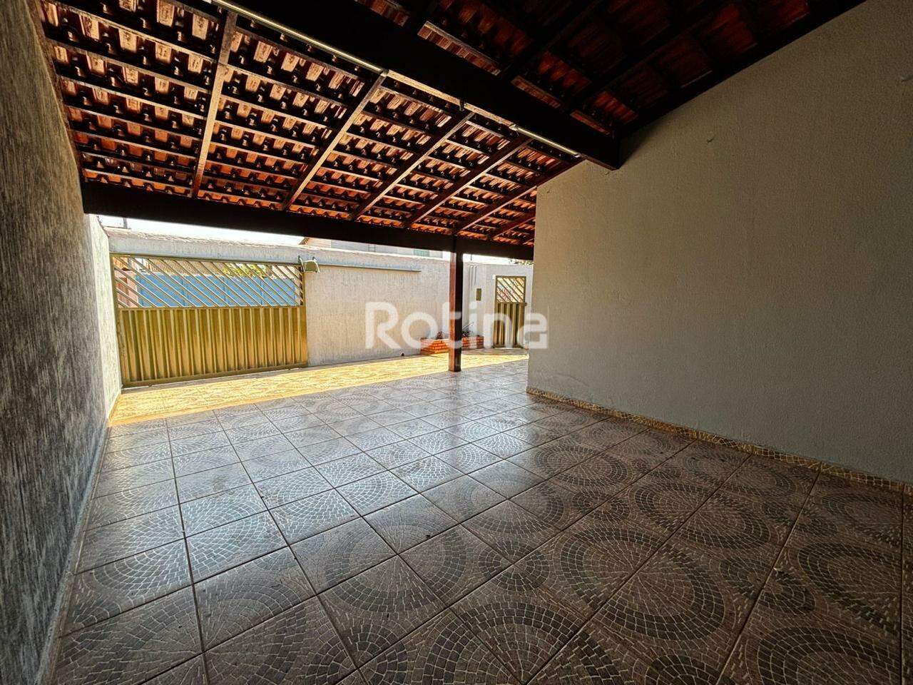Casa à venda, 4 quartos em Uberlândia no bairro Planalto no valor de R$ 595.000,00 - Rotina Imobiliária: 