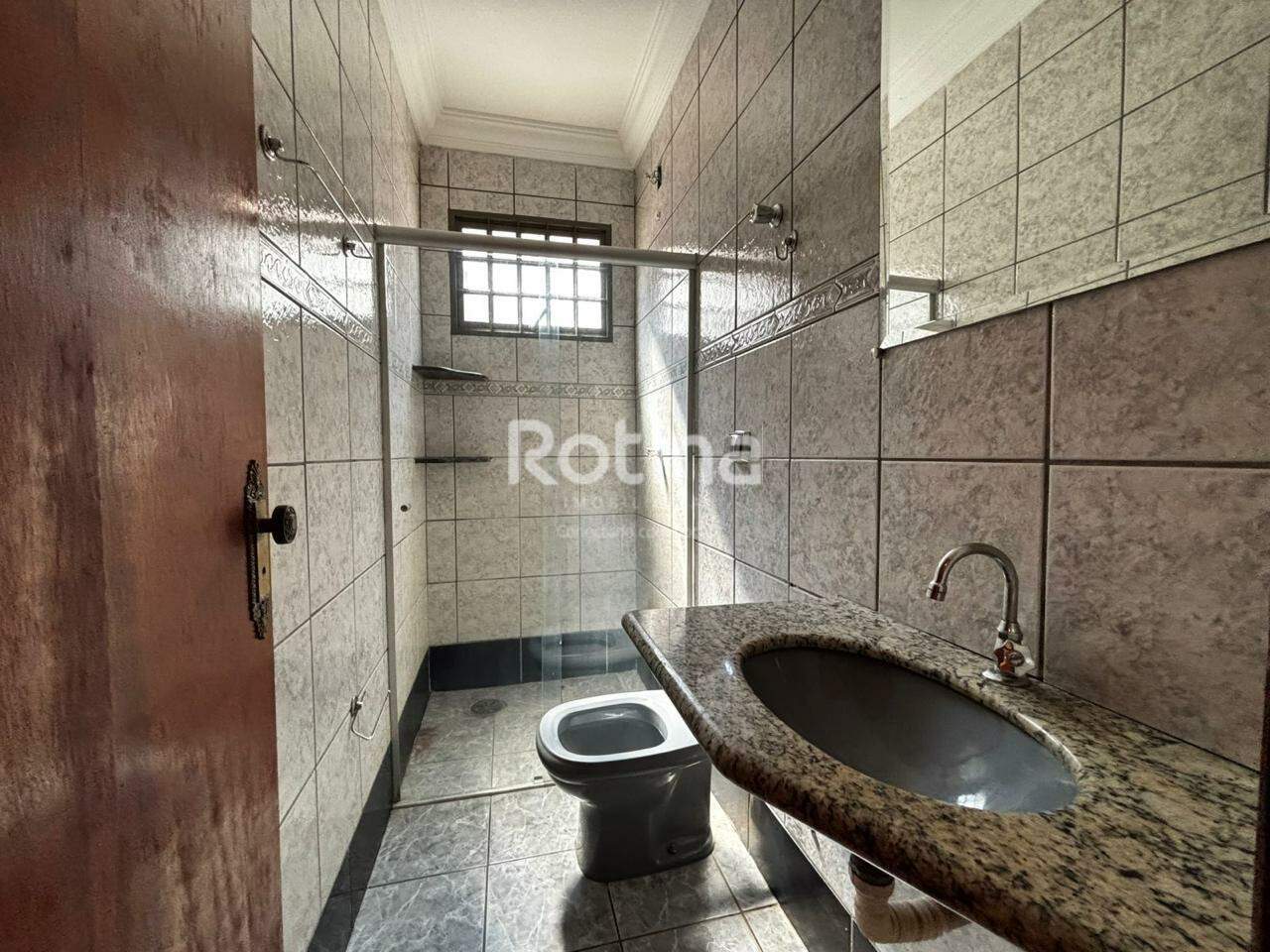 Casa à venda, 4 quartos em Uberlândia no bairro Planalto no valor de R$ 595.000,00 - Rotina Imobiliária: 