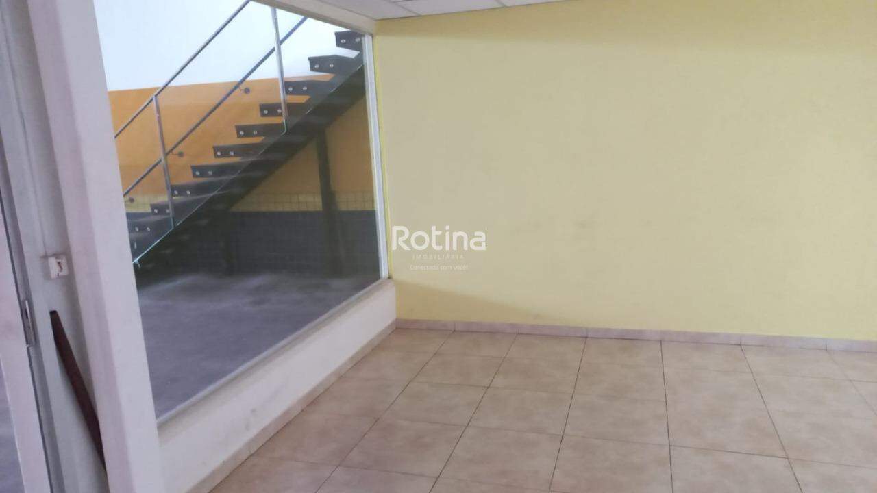Galpão para alugar, em Uberlândia no bairro Osvaldo Rezende no valor de R$ 7.000,00 - Rotina Imobiliária: 