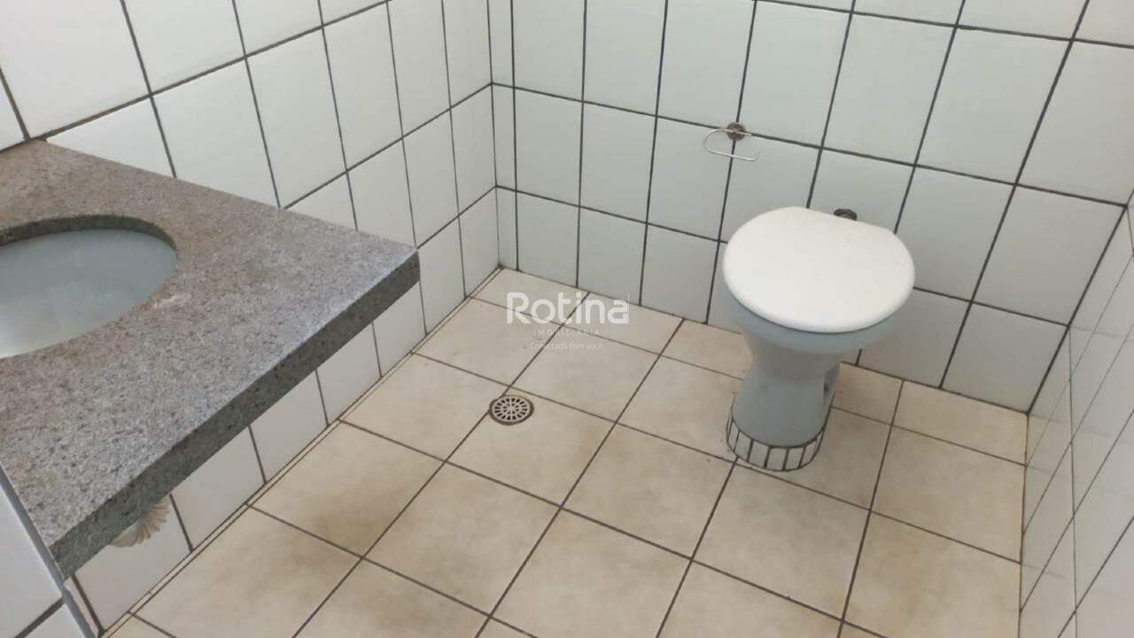 Galpão para alugar, em Uberlândia no bairro Osvaldo Rezende no valor de R$ 7.000,00 - Rotina Imobiliária: 