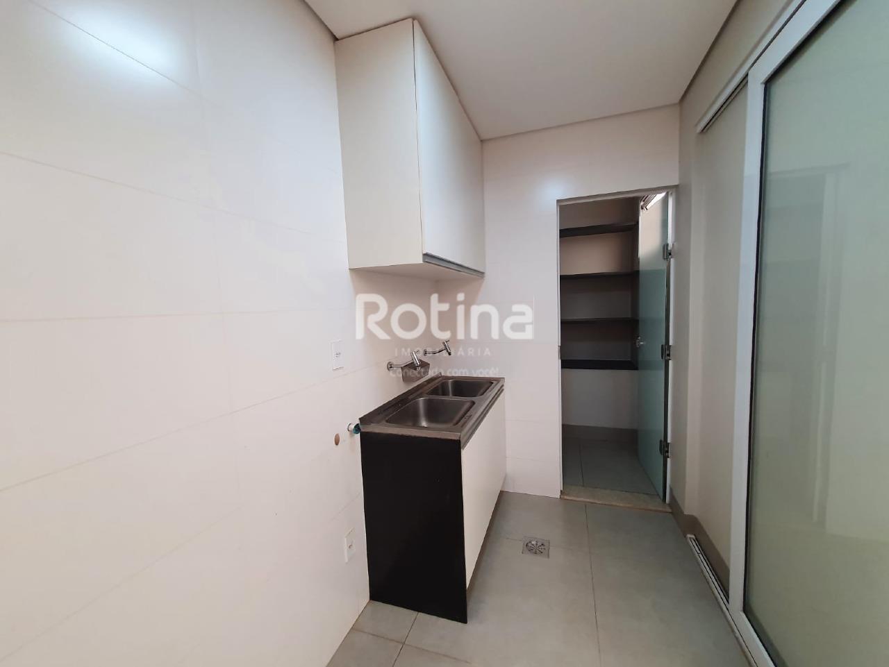 Casa Condomínio Fechado para alugar, 3 quartos em Uberlândia no bairro Jardim Botânico no valor de R$ 11.500,00 - Rotina Imobiliária: 