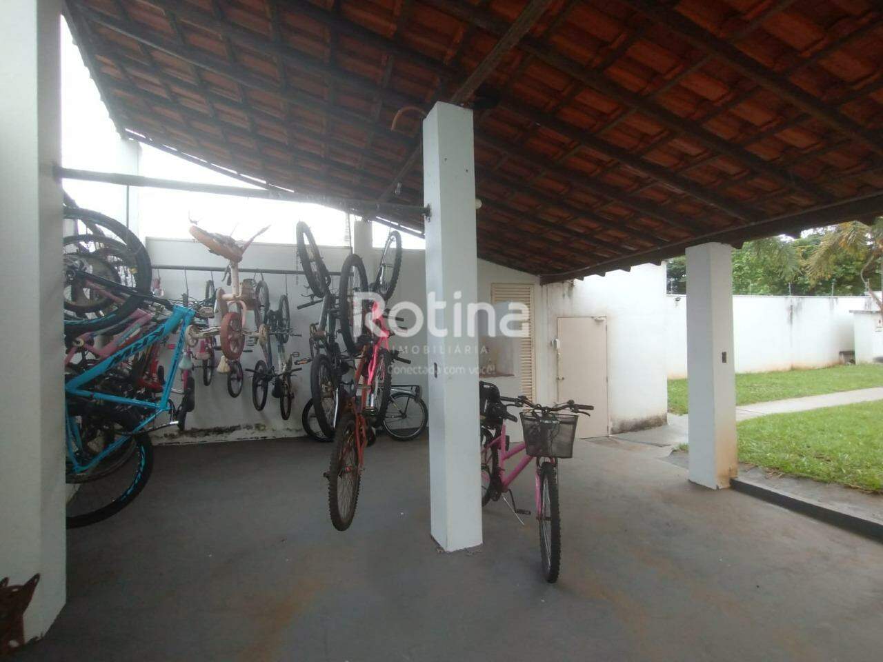 Apartamento para alugar, 2 quartos em Uberlândia no bairro Chacaras Tubalina e Quartel no valor de R$ 1.350,00 - Rotina Imobiliária: 