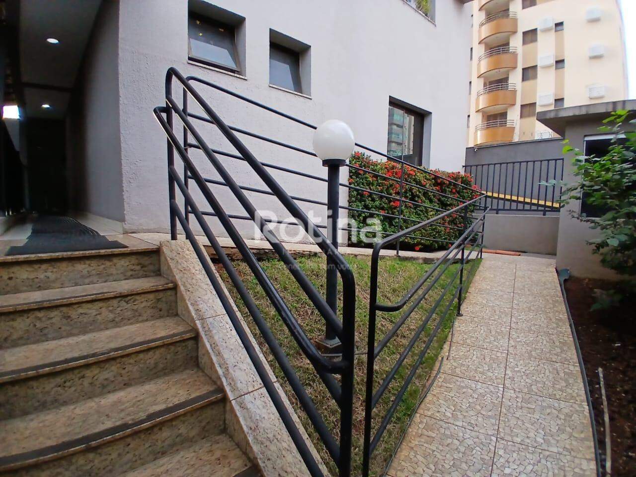 Apartamento para alugar, 3 quartos em Uberlândia no bairro Santa Maria no valor de R$ 3.500,00 - Rotina Imobiliária: 