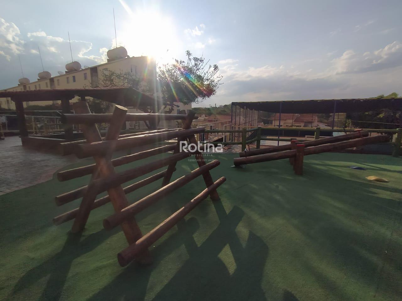 Apartamento para alugar, 2 quartos em Uberlândia no bairro Chacaras Tubalina e Quartel no valor de R$ 800,00 - Rotina Imobiliária: 