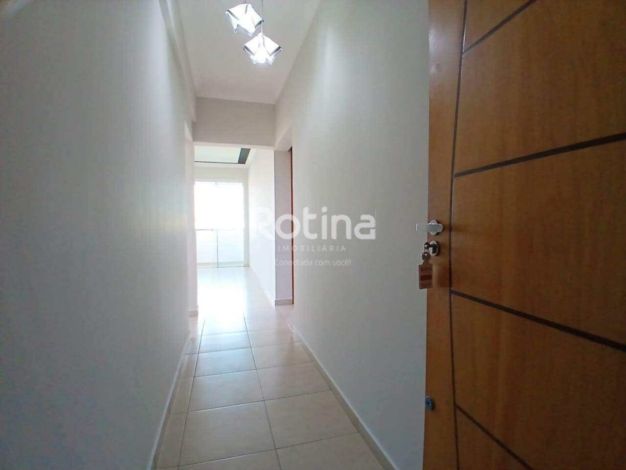 Apartamento para alugar, 2 quartos em Uberlândia no bairro Santa Mônica no valor de R$ 1.650,00 - Rotina Imobiliária: 