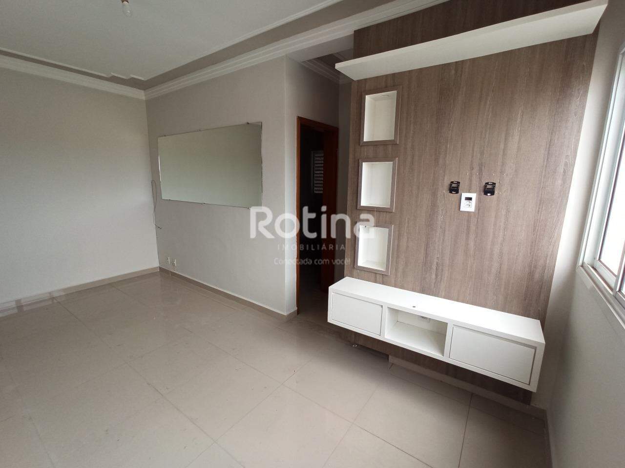 Apartamento para alugar, 2 quartos em Uberlândia no bairro Segismundo Pereira no valor de R$ 1.600,00 - Rotina Imobiliária: 