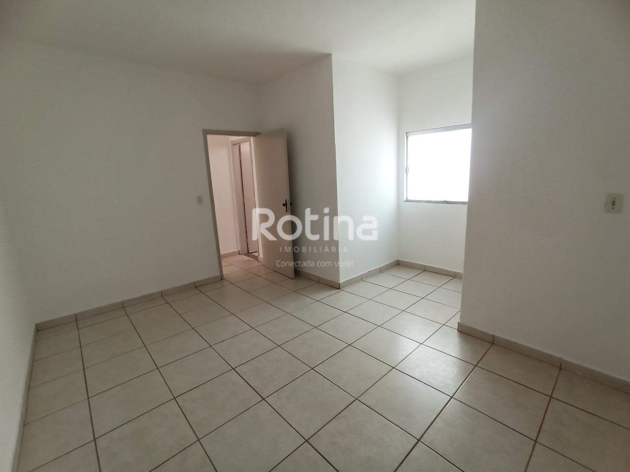 Casa para alugar, 2 quartos em Uberlândia no bairro Saraiva no valor de R$ 1.300,00 - Rotina Imobiliária: 