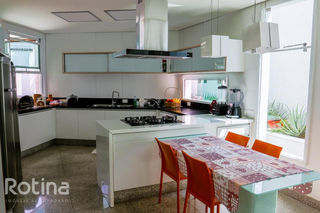 Casa Condomínio Fechado à venda, 4 quartos em Uberlândia no bairro Cond. Gávea Hill II no valor de R$ 5.000.000,00 - Rotina Imobiliária: 