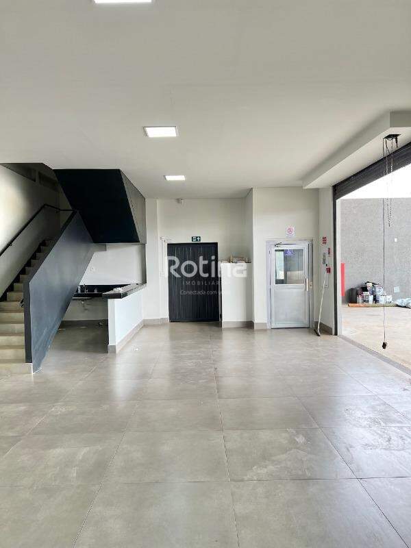 Galpão para alugar, em Uberlândia no bairro Laranjeiras no valor de R$ 68.000,00 - Rotina Imobiliária: 