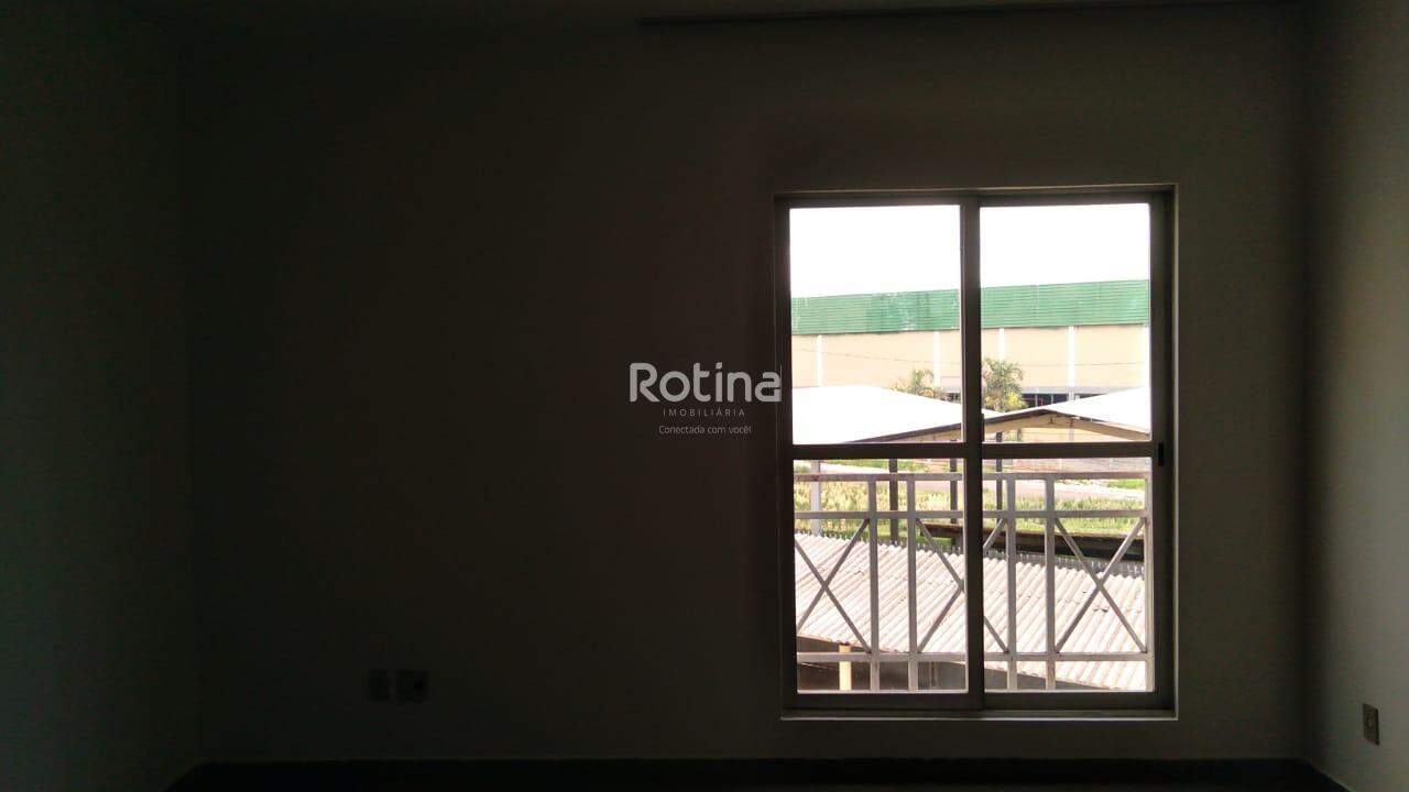 Apartamento para alugar, 2 quartos em Uberlândia no bairro Presidente Roosevelt no valor de R$ 1.000,00 - Rotina Imobiliária: 
