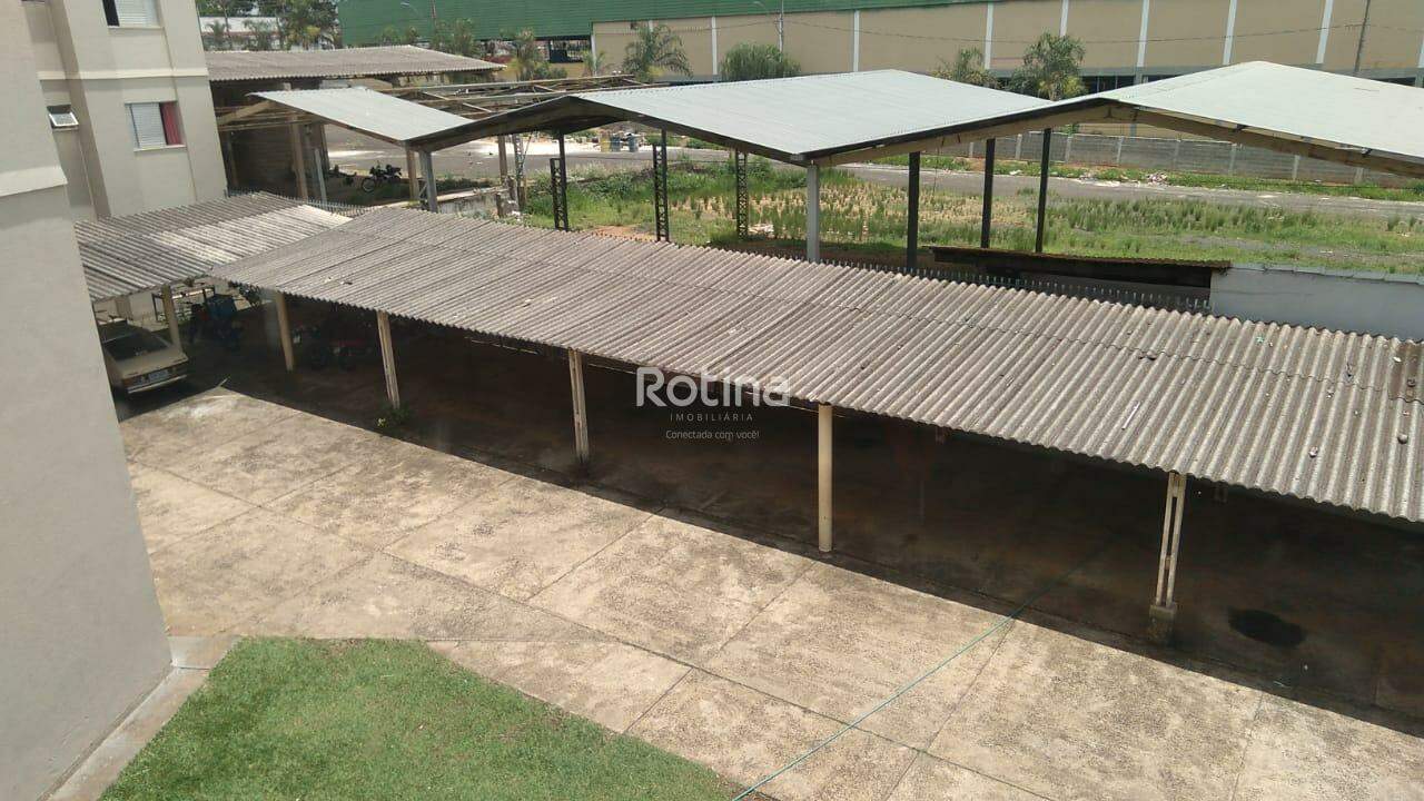 Apartamento para alugar, 2 quartos em Uberlândia no bairro Presidente Roosevelt no valor de R$ 1.000,00 - Rotina Imobiliária: 