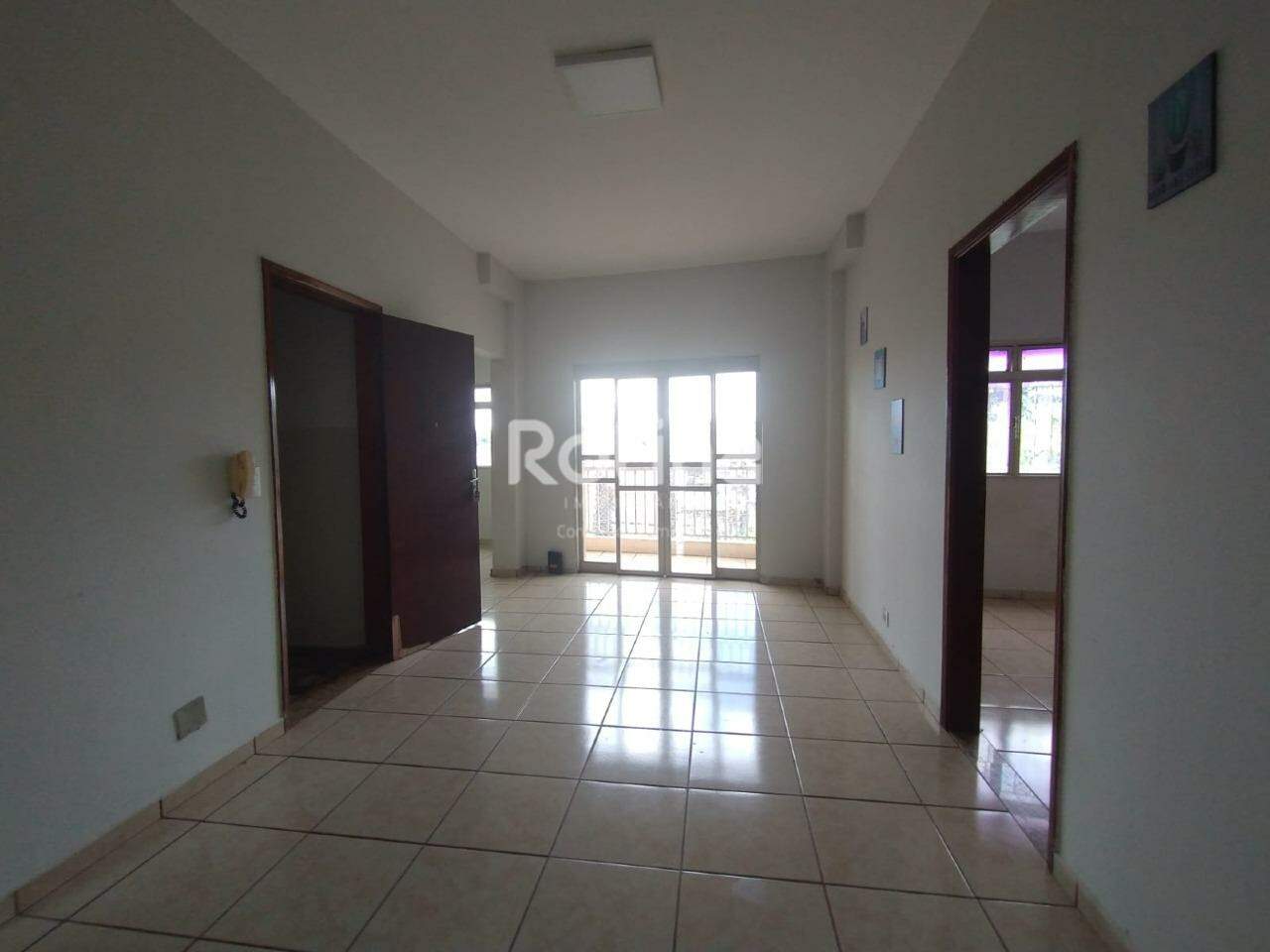 Apartamento para alugar, 3 quartos em Uberlândia no bairro Bom Jesus no valor de R$ 1.300,00 - Rotina Imobiliária: 