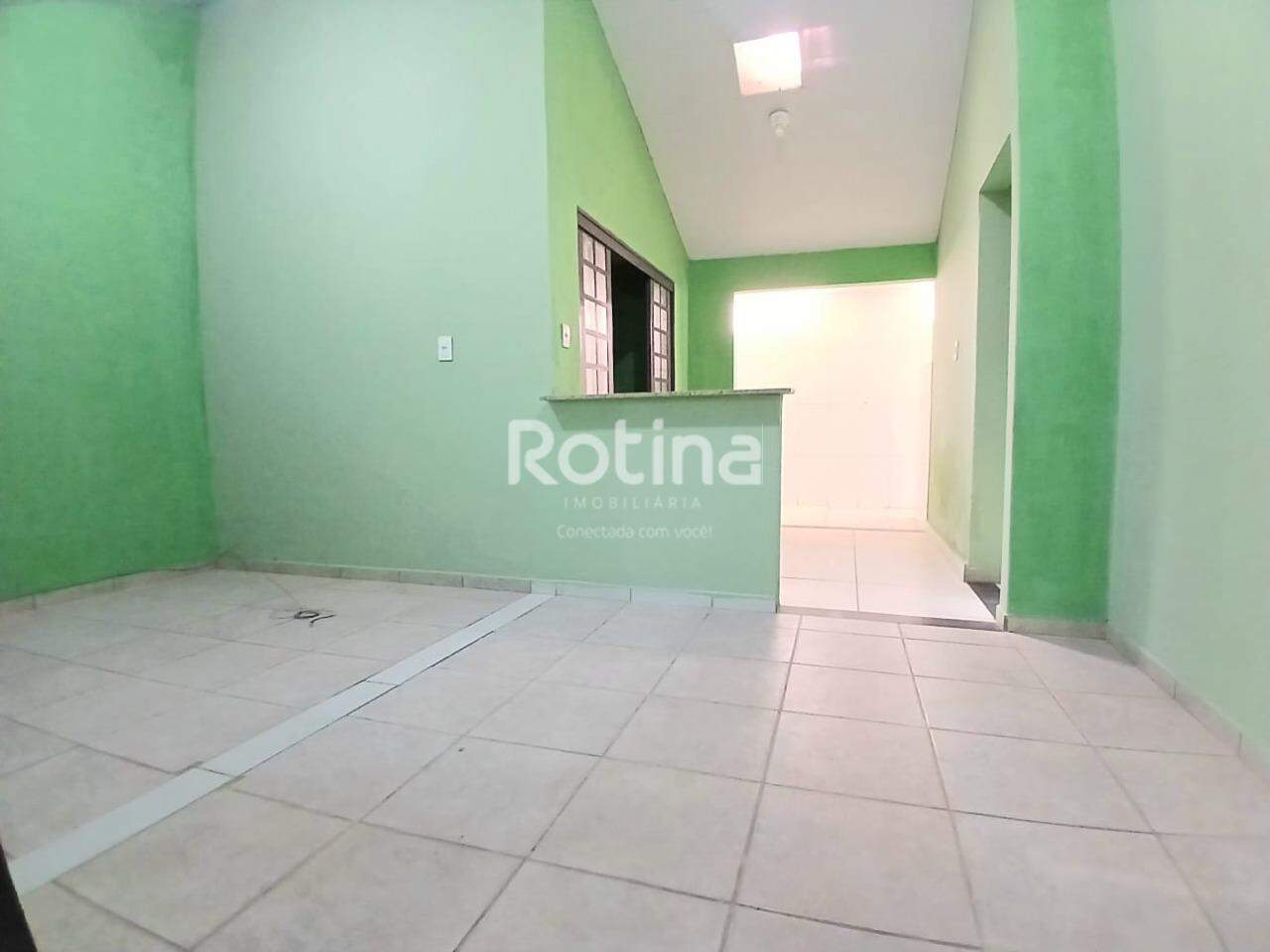 Casa para alugar, 3 quartos em Uberlândia no bairro Segismundo Pereira no valor de R$ 1.950,00 - Rotina Imobiliária: 