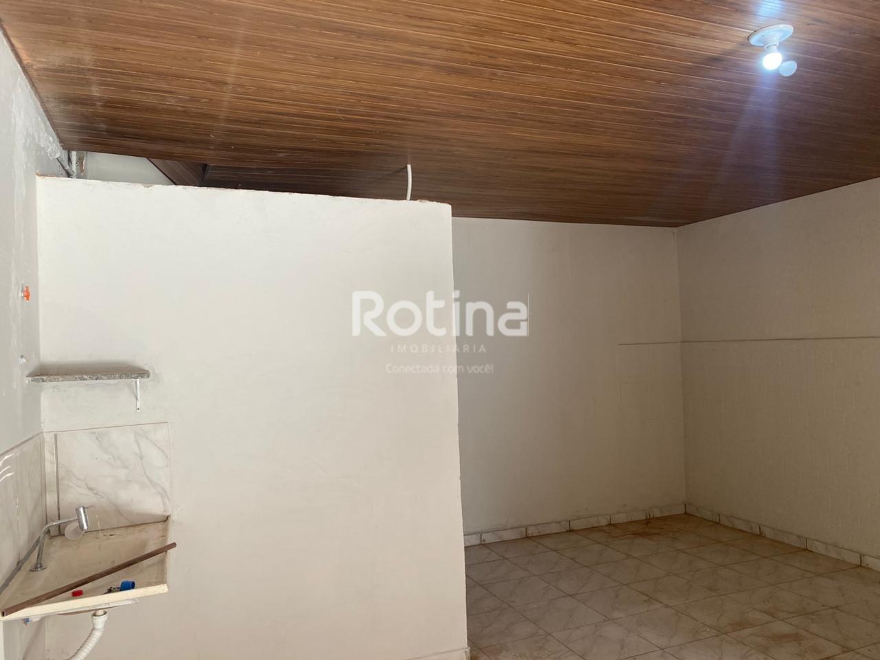 Loja para alugar, em Uberlândia no bairro Nossa Senhora Aparecida no valor de R$ 4.000,00 - Rotina Imobiliária: 