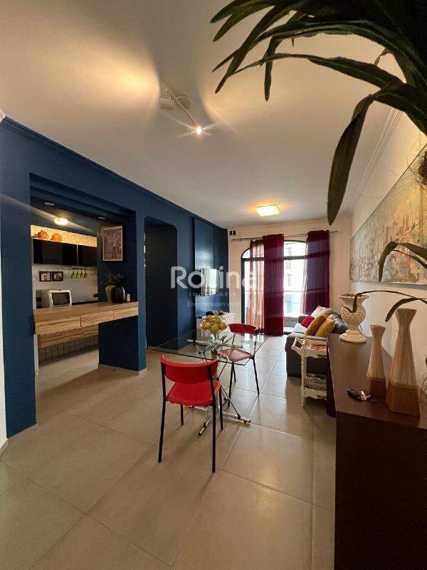 Flat para alugar, 1 quarto em Uberlândia no bairro Centro no valor de R$ 2.600,00 - Rotina Imobiliária: 