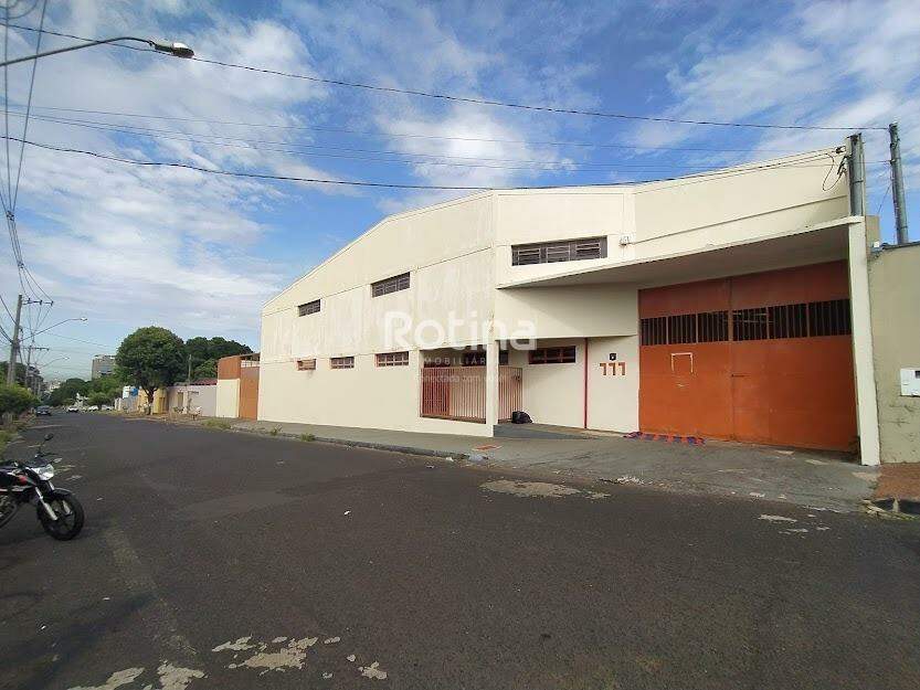 Galpão para alugar, em Uberlândia no bairro Tibery no valor de R$ 25.000,00 - Rotina Imobiliária: 