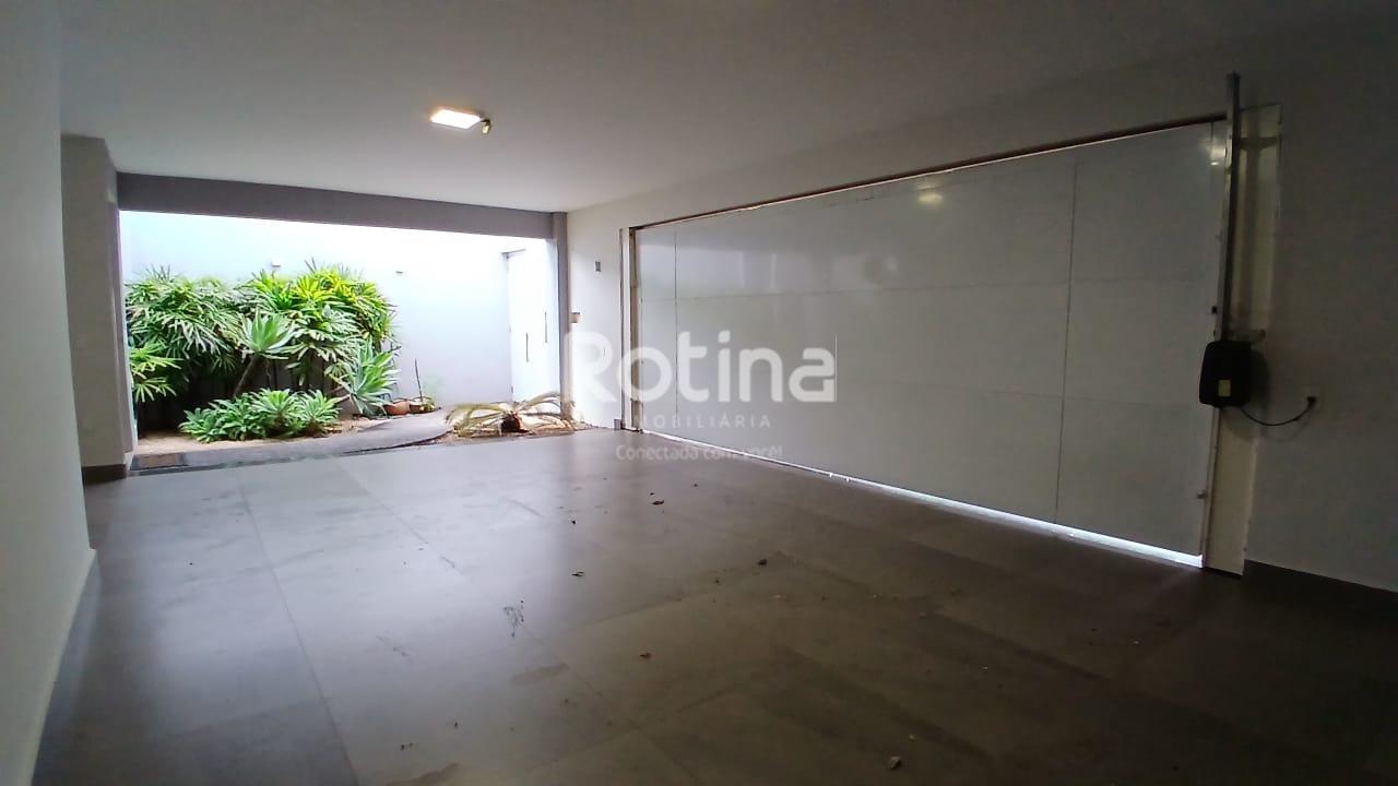 Casa para alugar, 3 quartos em Uberlândia no bairro Daniel Fonseca no valor de R$ 6.000,00 - Rotina Imobiliária: 