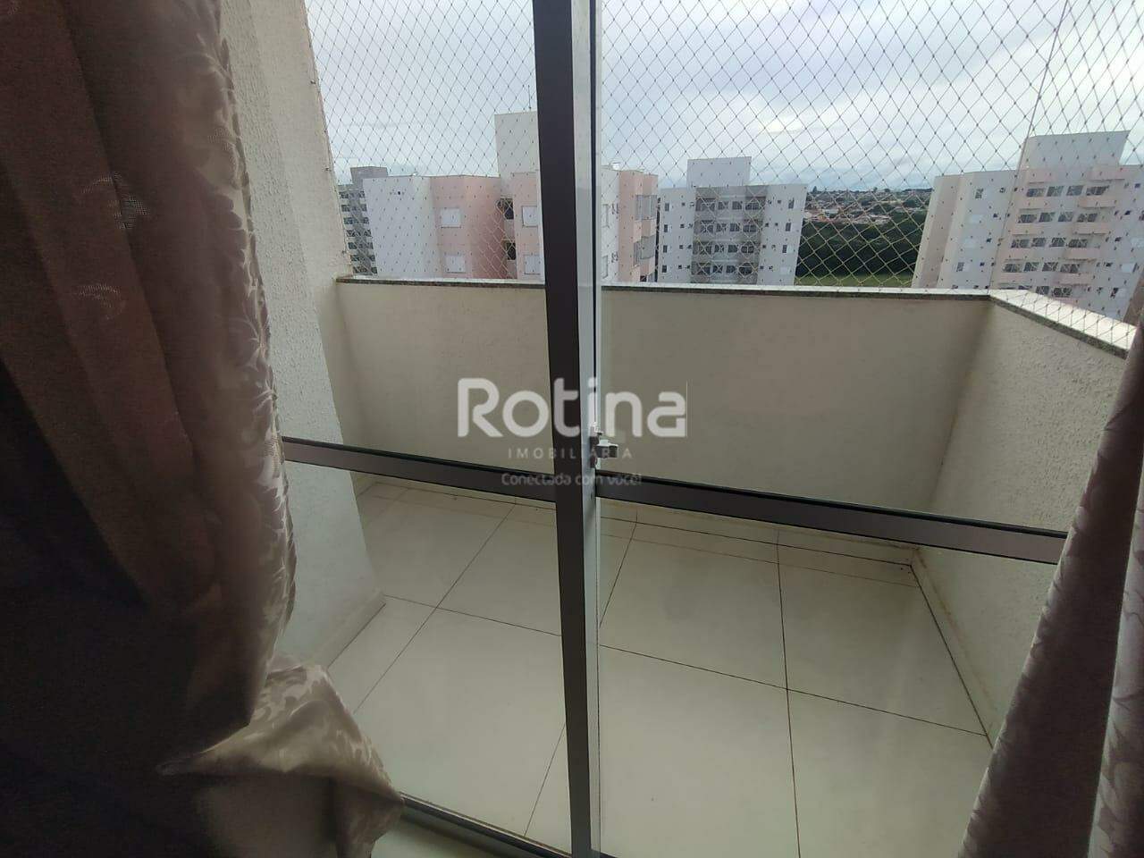 Apartamento para alugar, 2 quartos em Uberlândia no bairro Jardim Holanda no valor de R$ 1.600,00 - Rotina Imobiliária: 