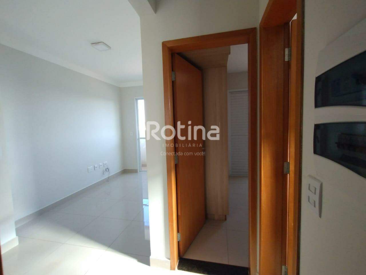 Apartamento para alugar, 2 quartos em Uberlândia no bairro Brasil no valor de R$ 1.750,00 - Rotina Imobiliária: 