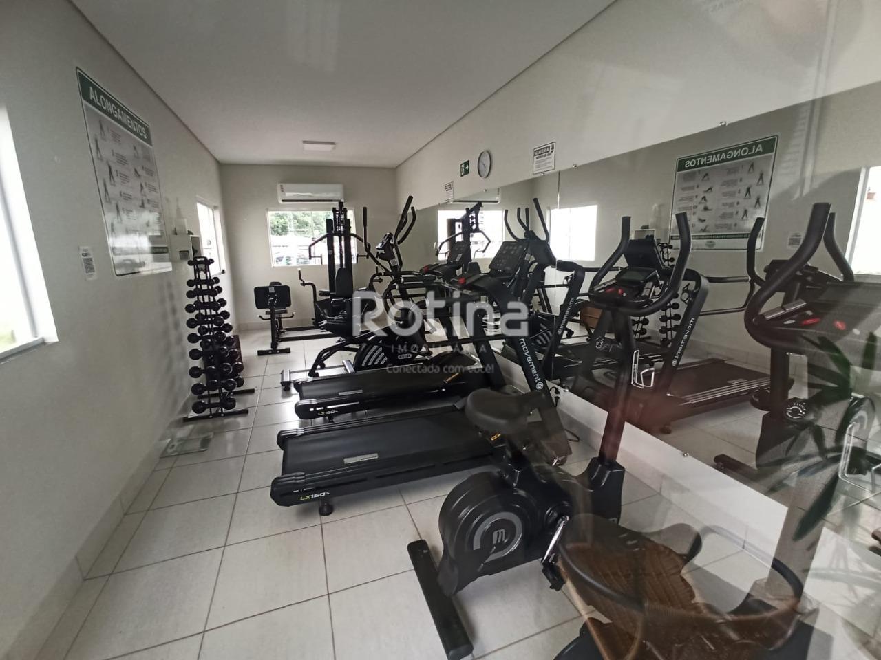 Apartamento para alugar, 3 quartos em Uberlândia no bairro Tubalina no valor de R$ 2.500,00 - Rotina Imobiliária: 