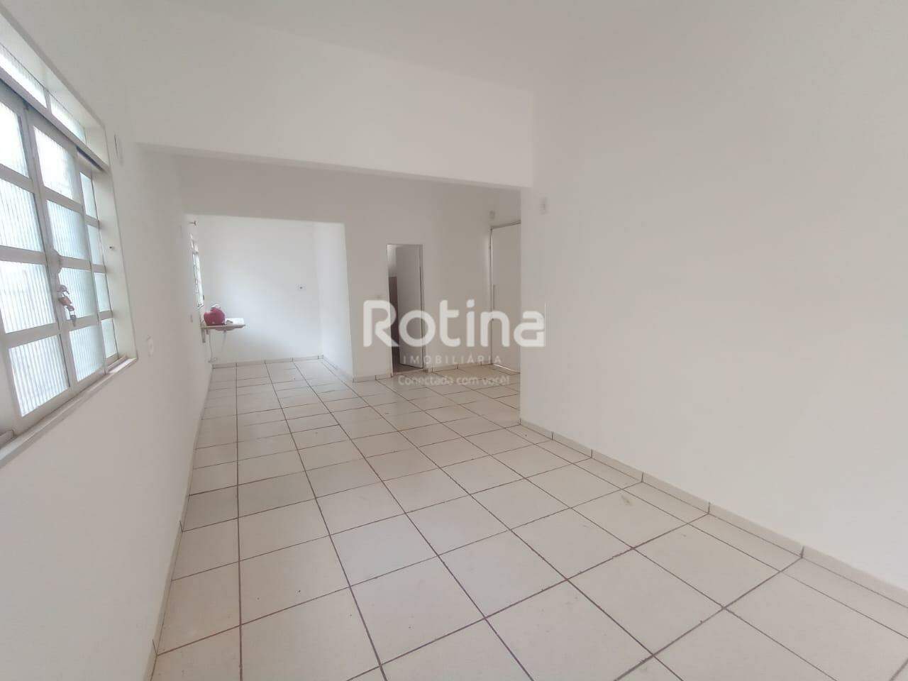 Casa para alugar, 4 quartos em Uberlândia no bairro Martins no valor de R$ 3.600,00 - Rotina Imobiliária: 