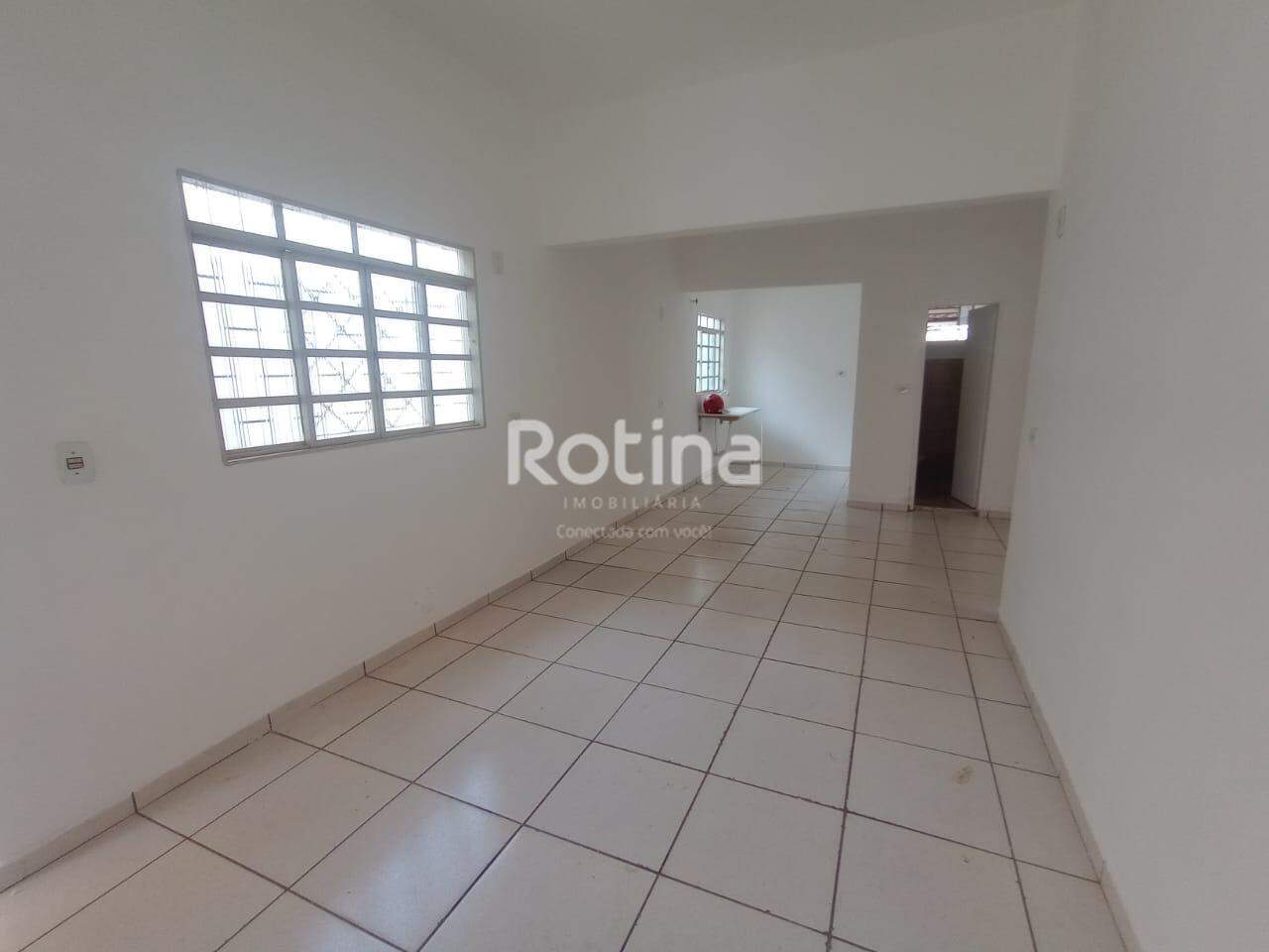 Casa para alugar, 4 quartos em Uberlândia no bairro Martins no valor de R$ 3.600,00 - Rotina Imobiliária: 