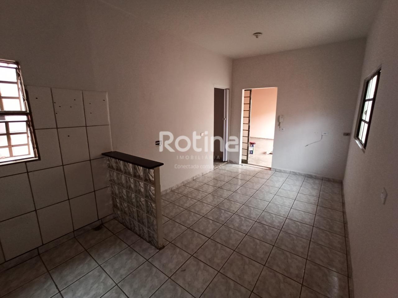 Casa para alugar, 2 quartos em Uberlândia no bairro Jardim Patrícia no valor de R$ 2.900,00 - Rotina Imobiliária: 