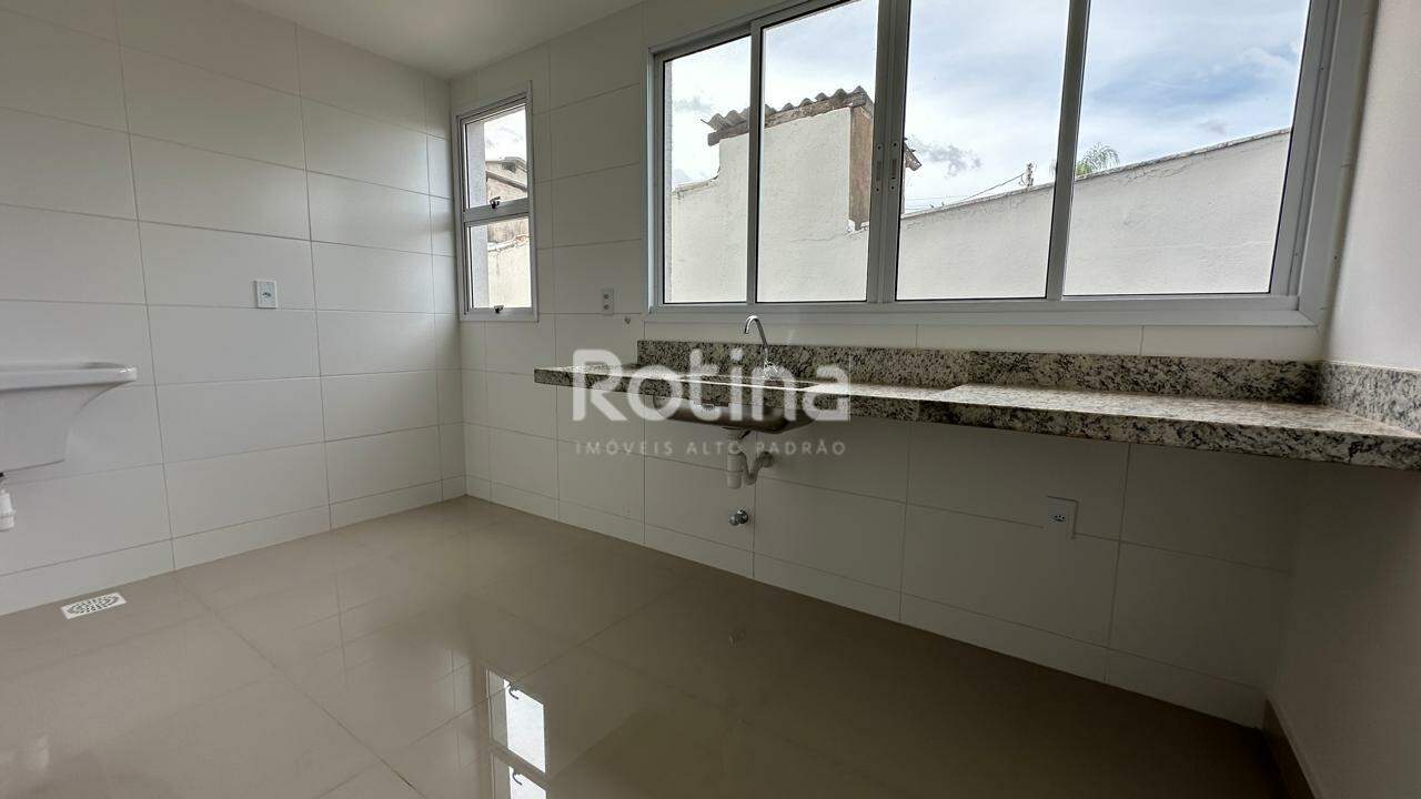 Apartamento à venda, 2 até 2 quartos em Uberlândia no bairro Pampulha no valor de R$ R$ 281.400,00 até R$ 336.650,00 - Rotina Imobiliária: 