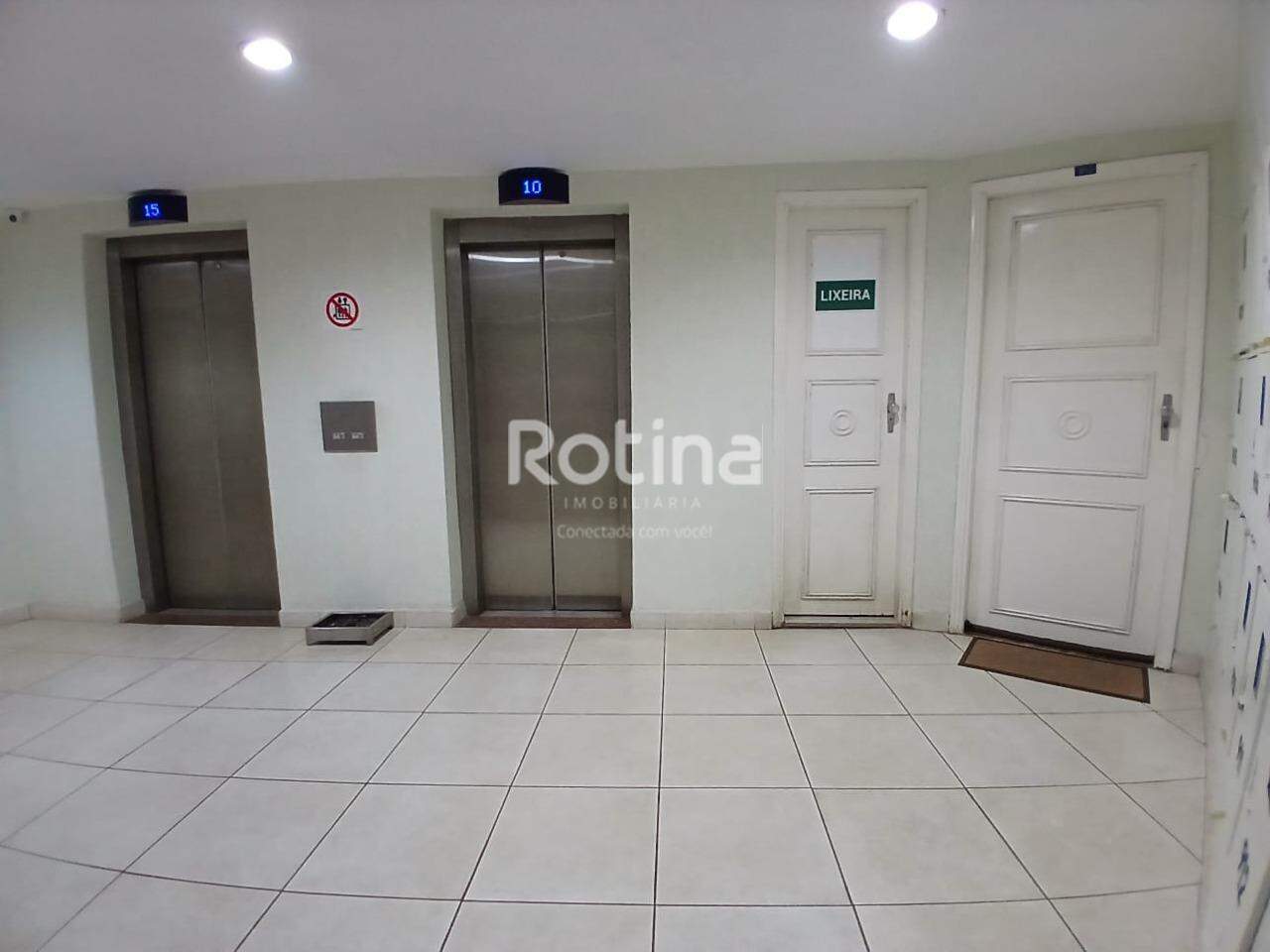 Sala para alugar, em Uberlândia no bairro Centro no valor de R$ 850,00 - Rotina Imobiliária: 