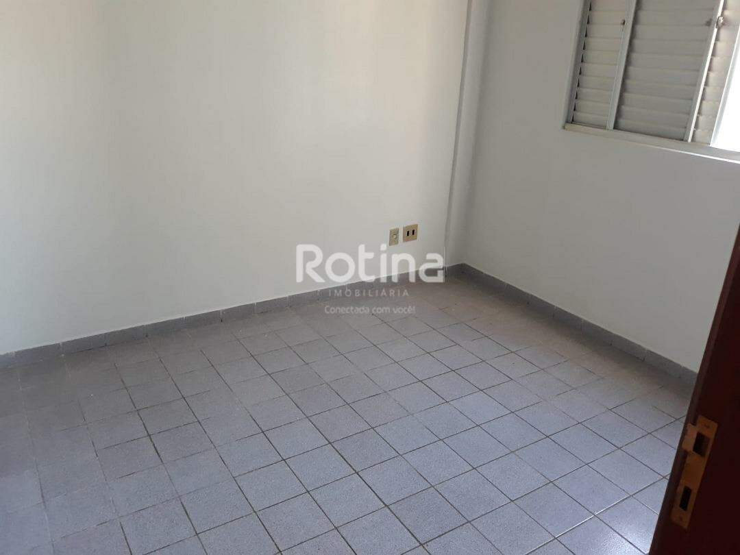 Apartamento para alugar, 2 quartos em Uberlândia no bairro Presidente Roosevelt no valor de R$ 1.100,00 - Rotina Imobiliária: 