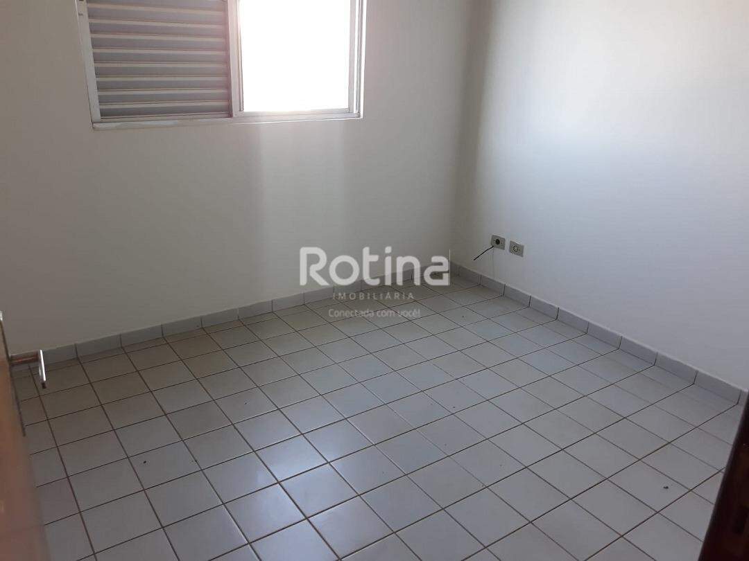 Apartamento para alugar, 2 quartos em Uberlândia no bairro Presidente Roosevelt no valor de R$ 1.200,00 - Rotina Imobiliária: 