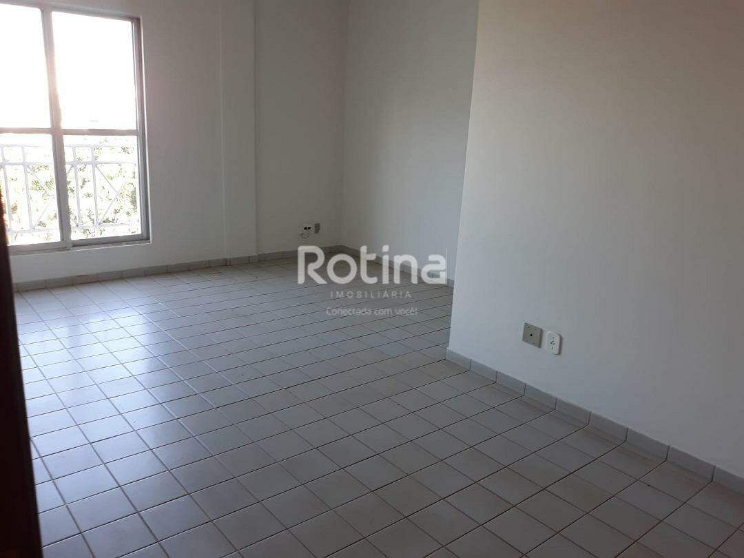 Apartamento para alugar, 2 quartos em Uberlândia no bairro Presidente Roosevelt no valor de R$ 1.200,00 - Rotina Imobiliária: 